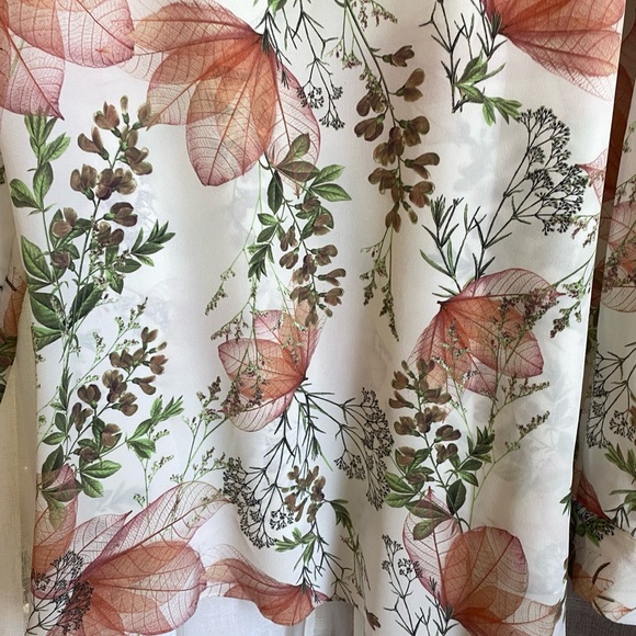 Orvis Women's 100% Silk Floral Button Up Blouse Size Large NEW - Picture 10 of 15